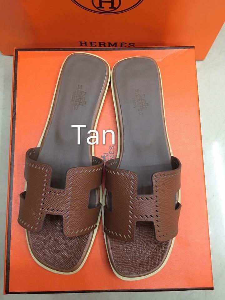 Hermes Sandals (Category: Flats & Sandals) located in Santa Rosa. Submitted by houseofglam (Listing ID 212684006, Image 2). Description: H*ERMES ORAN... Size:35-40 ➕sf ❌rush shipping.