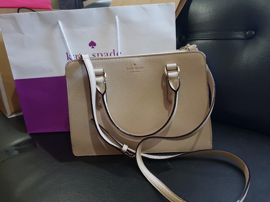 KATE SPADE BAG Original price $359(,300) NOW!! PHP. 9,150 FREE  SHIPPING PHILIPPINES 😘 100% ALL LEGIT ORIGINALS😘😘 MONEY BACK QUARANTEE  IF PROVEN FAKE.... ON HAND by Yours Truly😊  PURCHASE, Luxury, Bags