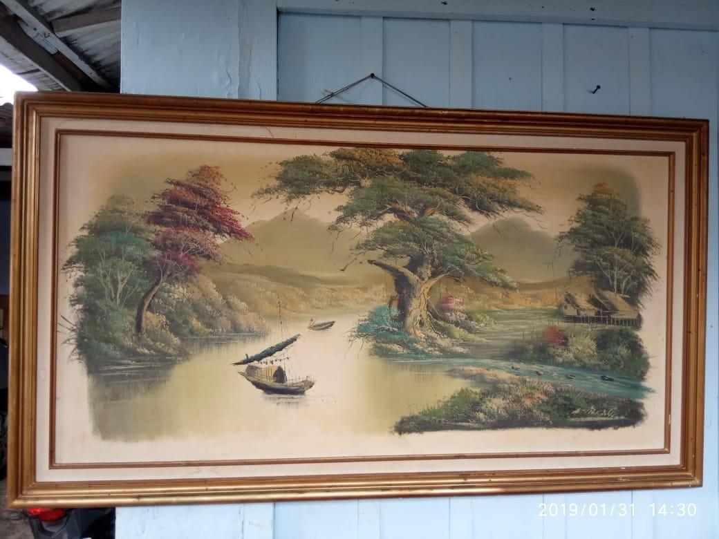 Lukisan pemandangan sungai, Perabotan Rumah di Carousell