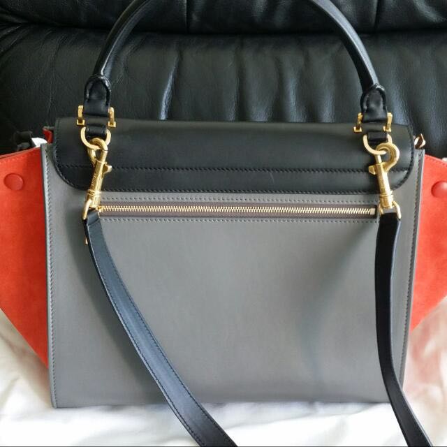 Celine trapeze shop medium price