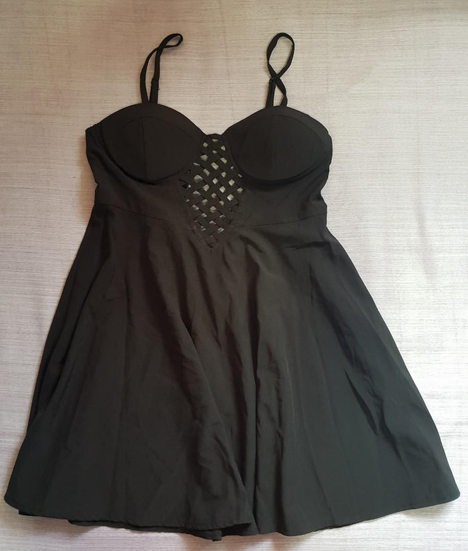 black dress for party new look