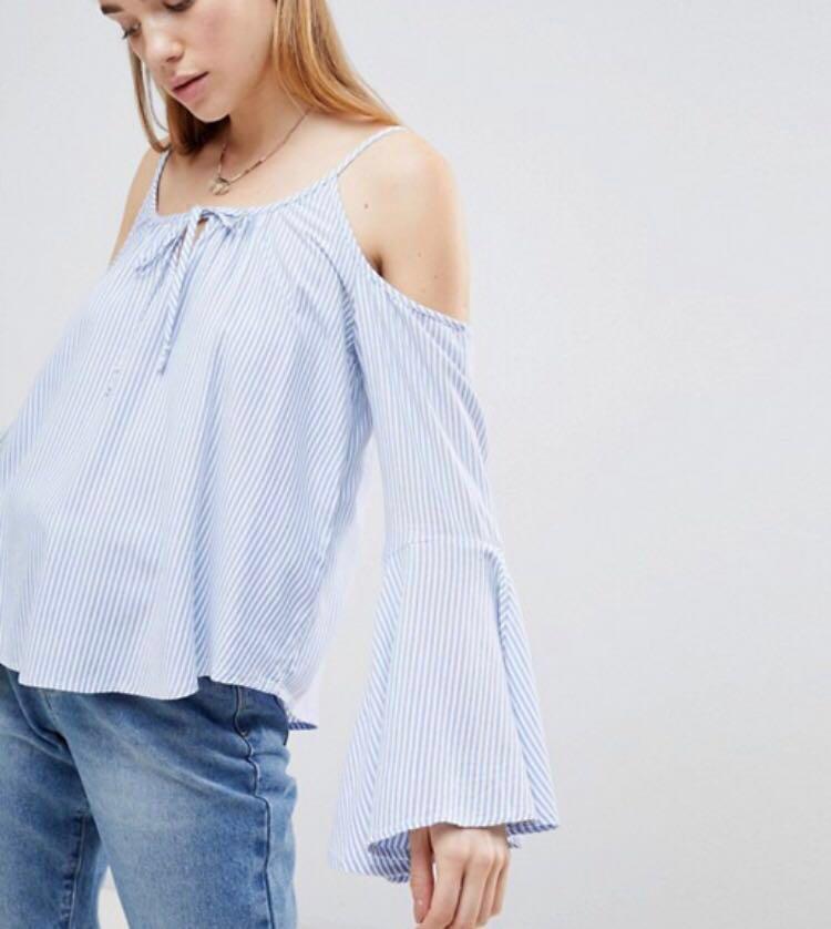hollister off the shoulder top