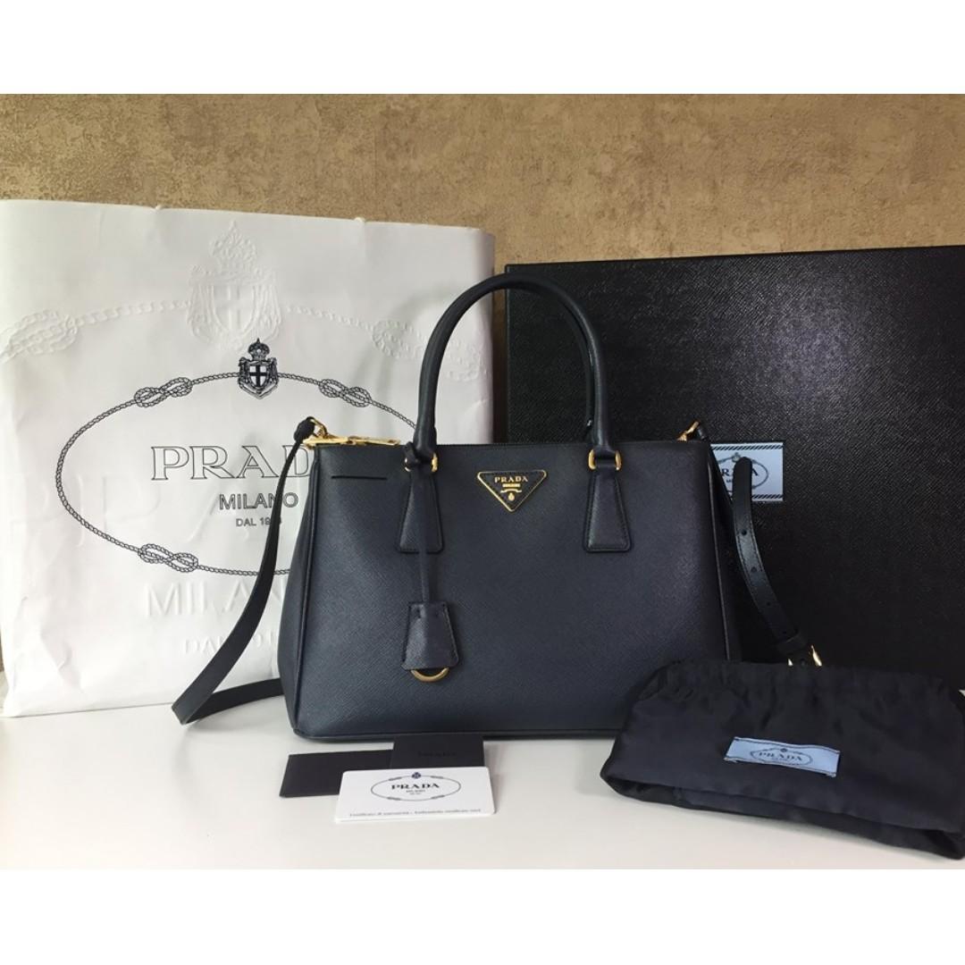 Prada Black Saffiano Lux Leather Double Zip Small Tote Bag BN1801