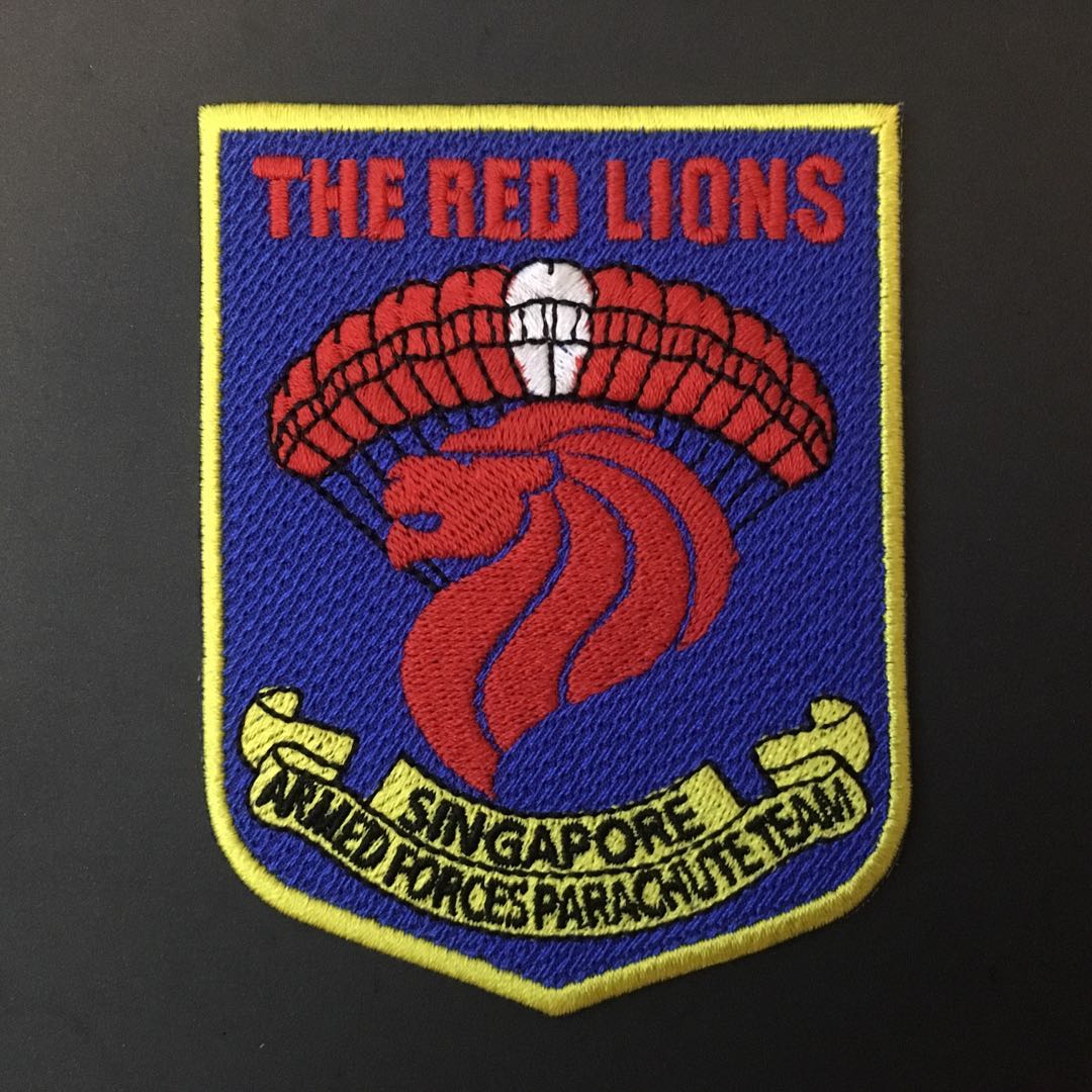 Red Lions Army Saf Parachute Team Rsaf Republic Of Singapore Air Force Squadron Patch Vintage Collectibles Vintage Collectibles On Carousell