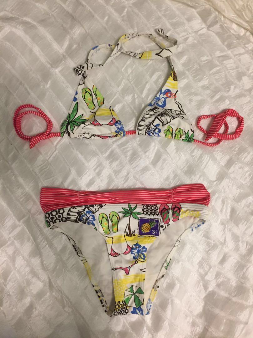 Ripcurl Tropical Bikini Size 6 (Category: Bikinis & Swimsuits) located in San Juan City. Submitted by thelazyloft (Listing ID 193649844, Image 1). Description: Authentic Ripcurl Size 6 Slightly used.