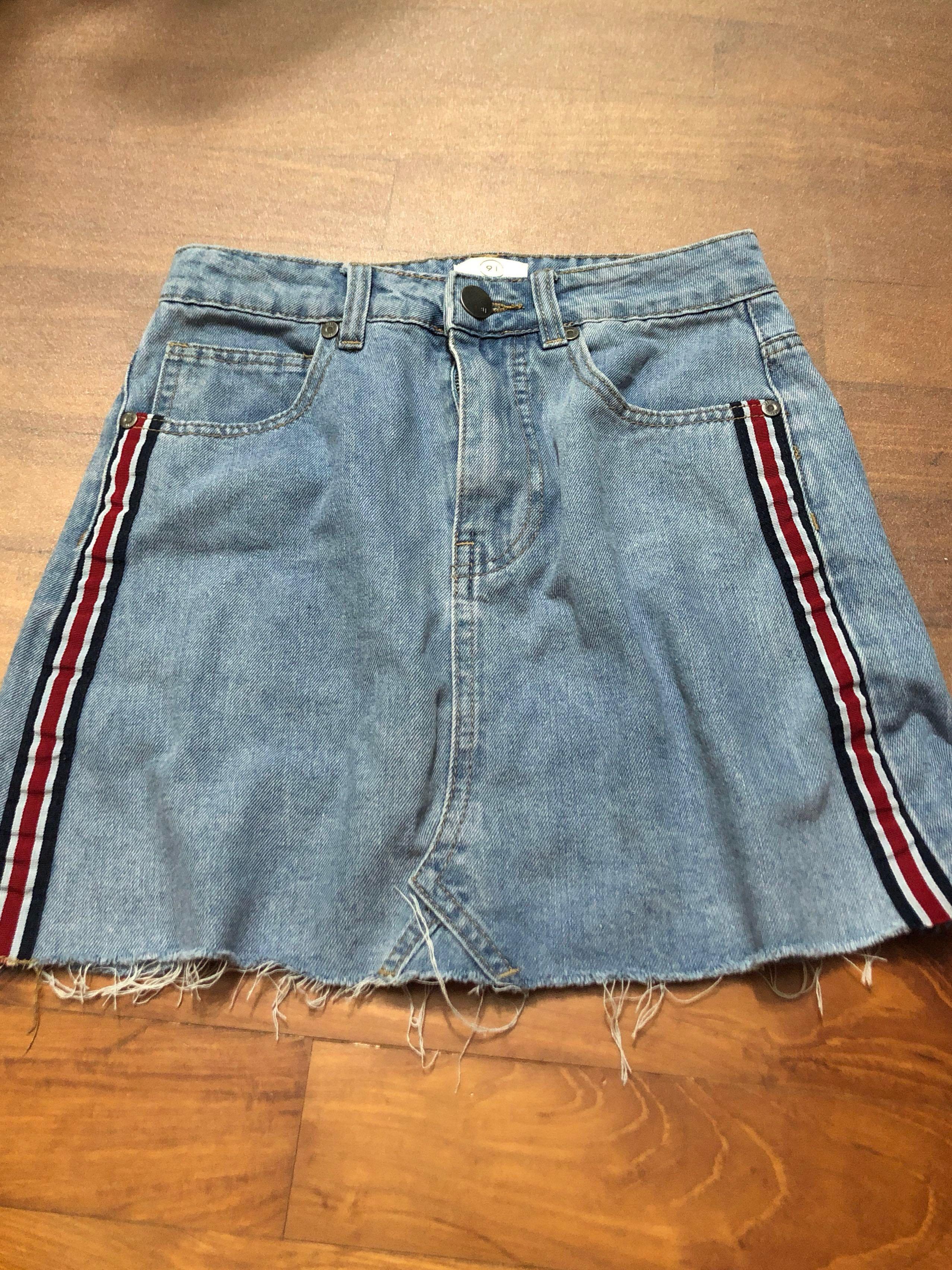 jeans with line down the side