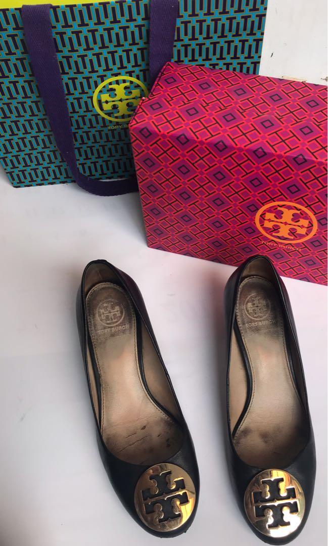 TORY BURCH SOFT NAPPA LEATHER Fesyen Wanita Sepatu di Carousell