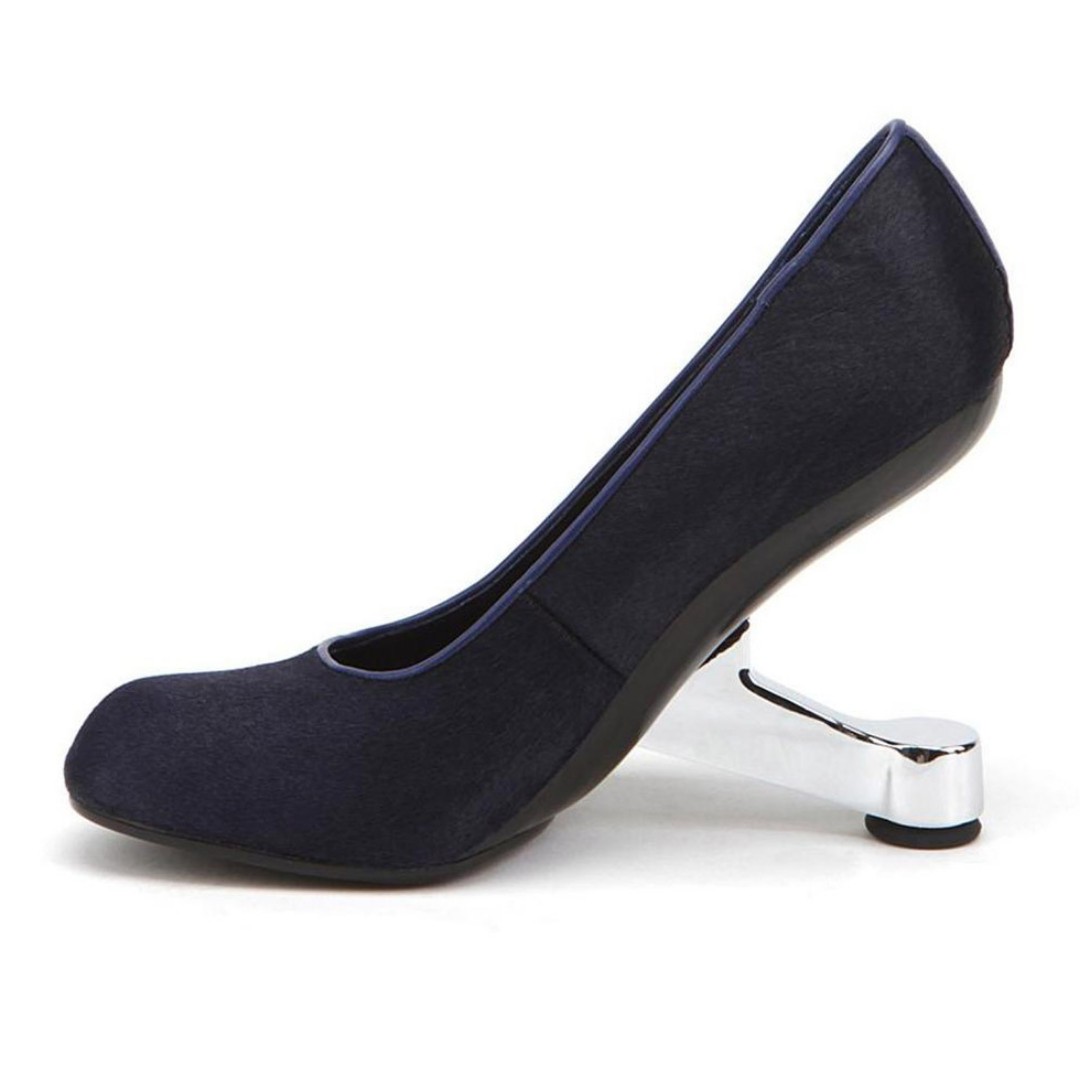 United nude sales eamz pump