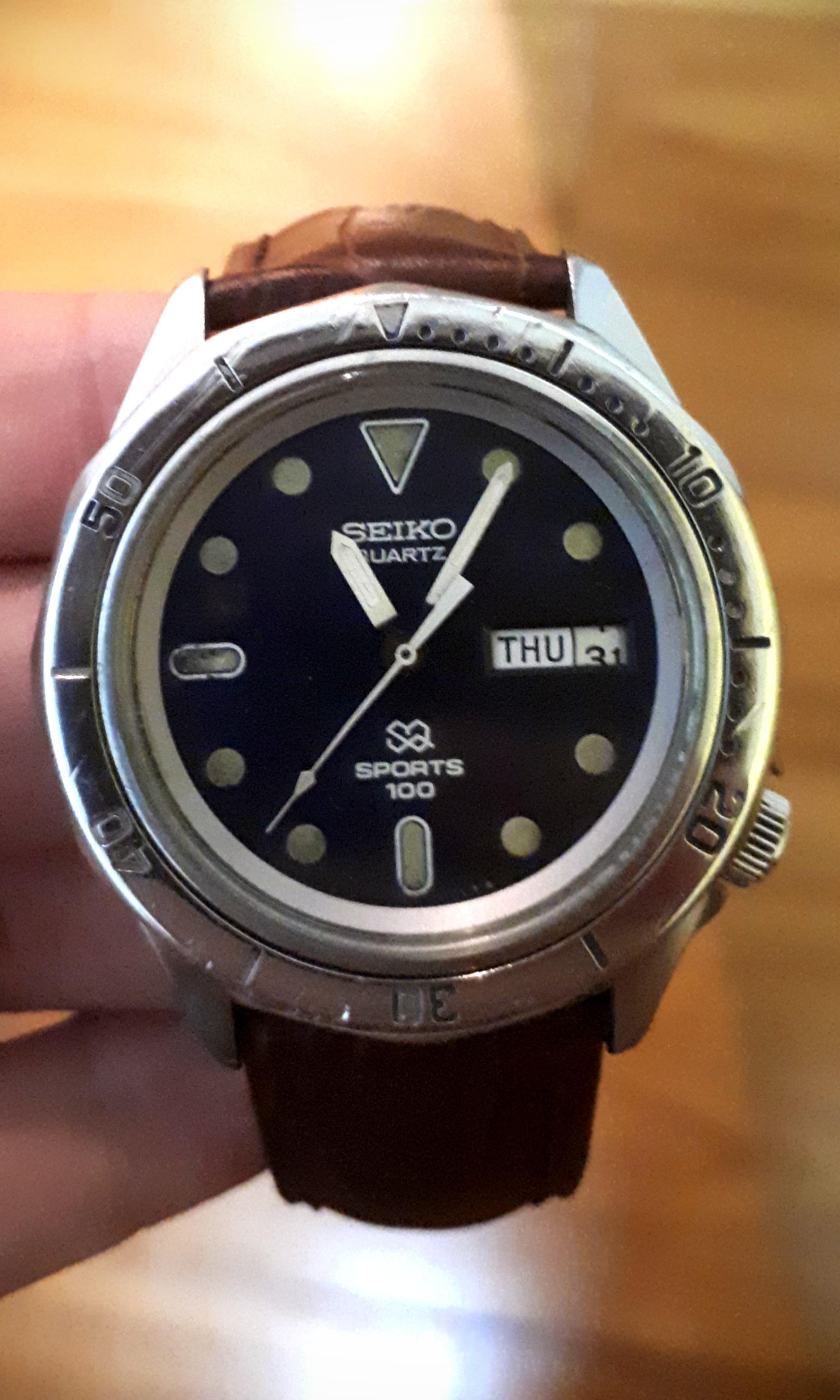 seiko quartz sq sports 100
