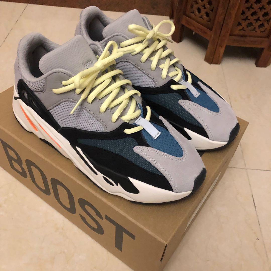 yeezy 700 wave runner og