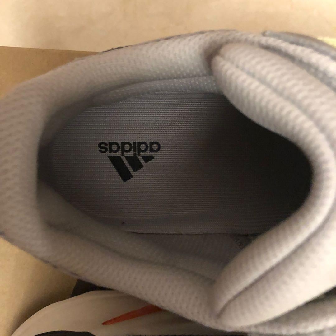 yeezy 700 wave runner og