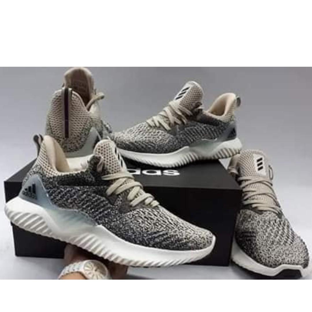 Adidas store alphabounce female