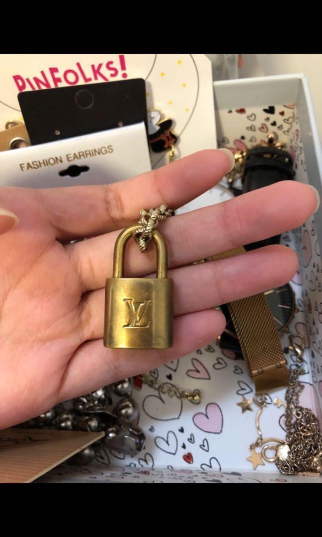 Vintage 2025 lv lock