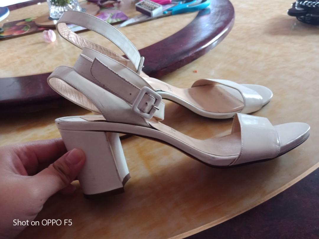 christian louboutin block heels (Category: Heels) located in Baguio. Submitted by kimchiis (Listing ID 212884665, Image 2). Description: size 8 with signs of usage as seen on pic no major flaws/ walang tuklap gasgas lng po konti.