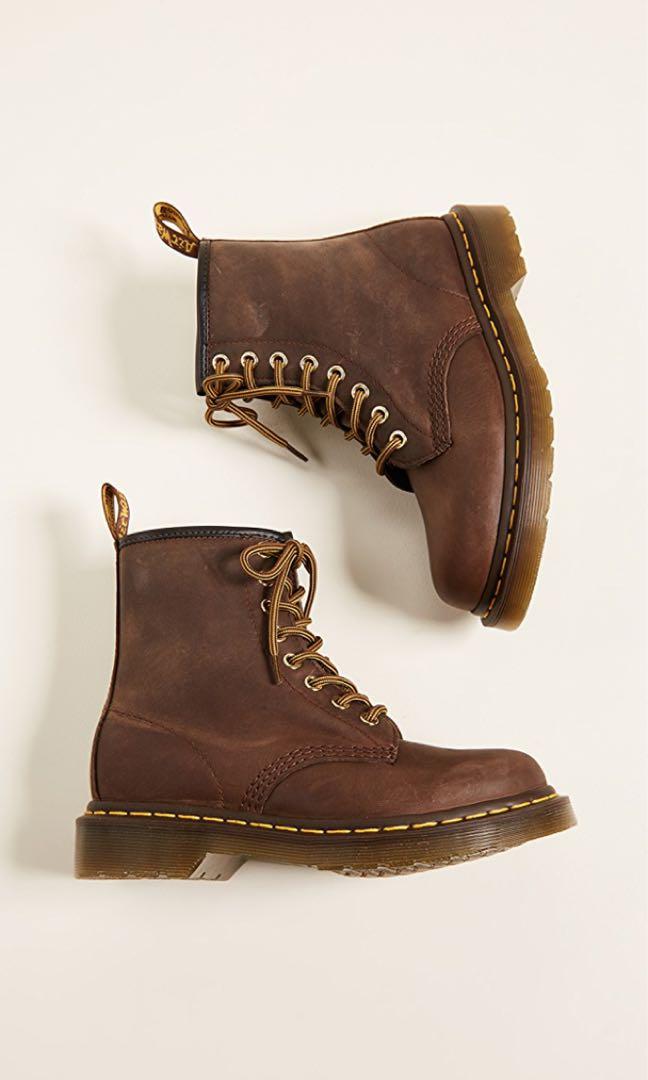 dr martens horse