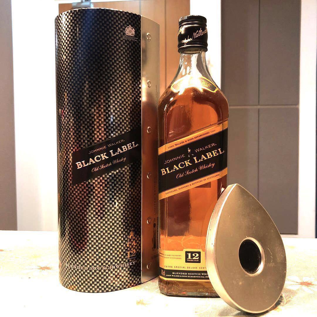 F1 Johnnie Walker Black Label in Metal Tin (Limited Edition), Food ...