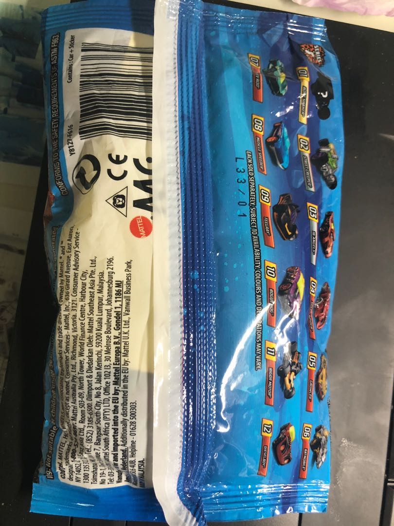 hot wheels y8127