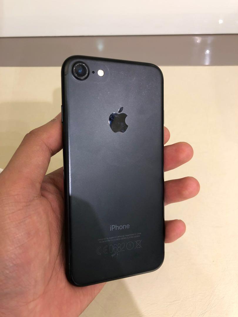 Iphone 7 Black Matte 32gb Second Telepon Seluler Tablet Iphone Iphone 7 Series Di Carousell