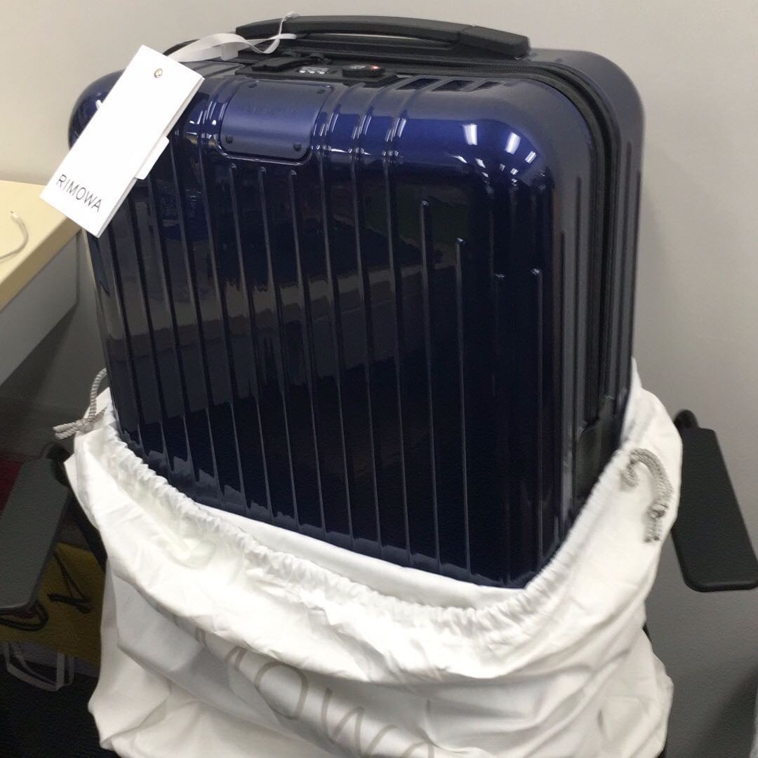 rimowa cabin s essential lite