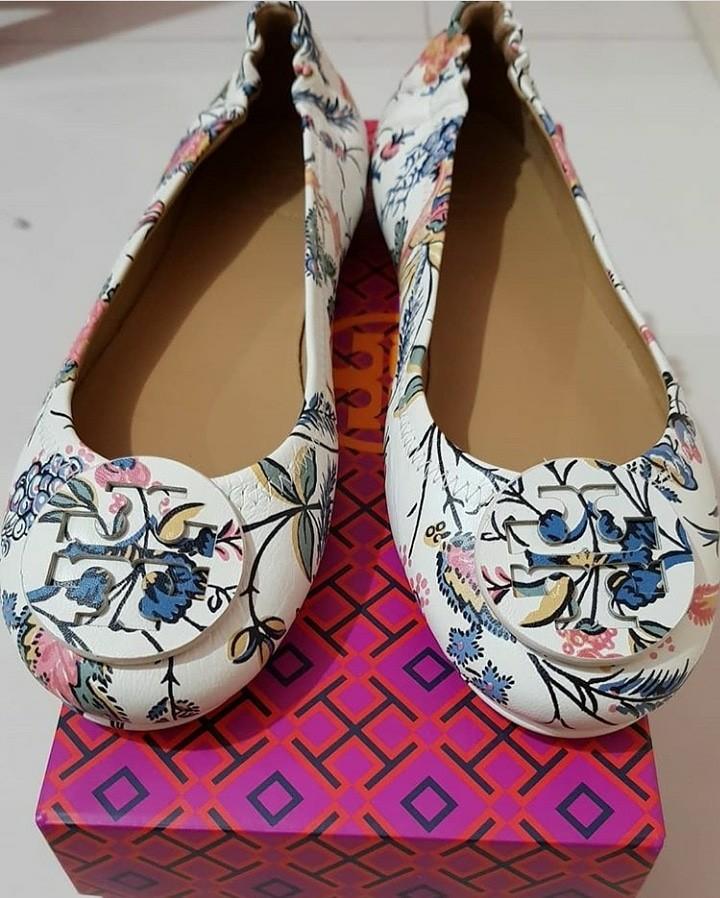 Tory burch 2025 floral ballet flats
