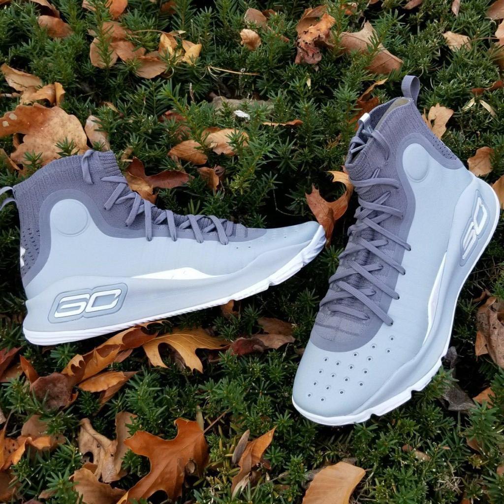 UA CURRY 4 MORE BUCKETS, Men's Fashion, Footwear, Sneakers on Carousell