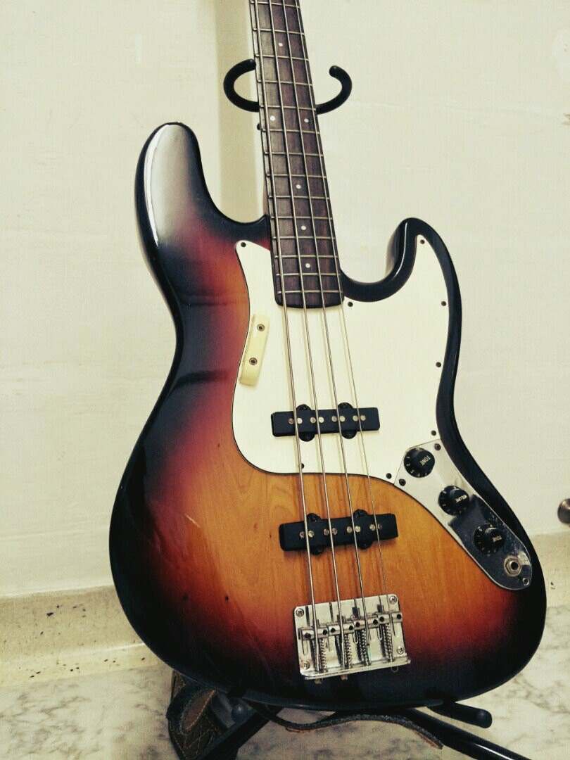 Vintage Samick P Bass