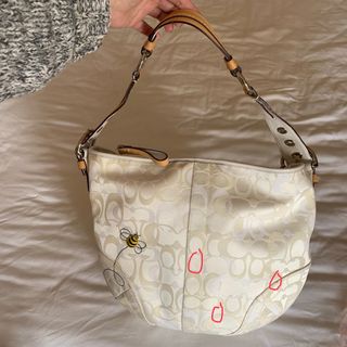 由 hh2hand (刊登 ID 213076693，圖片 1) 提交，位於 的 (類別：)，說明：。
