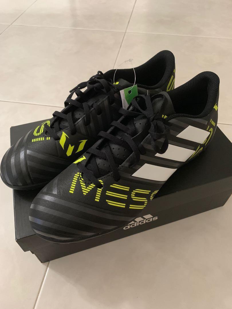 messi shoes size