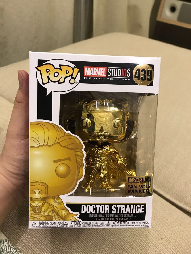 Funko pop doctor strange gold new arrivals