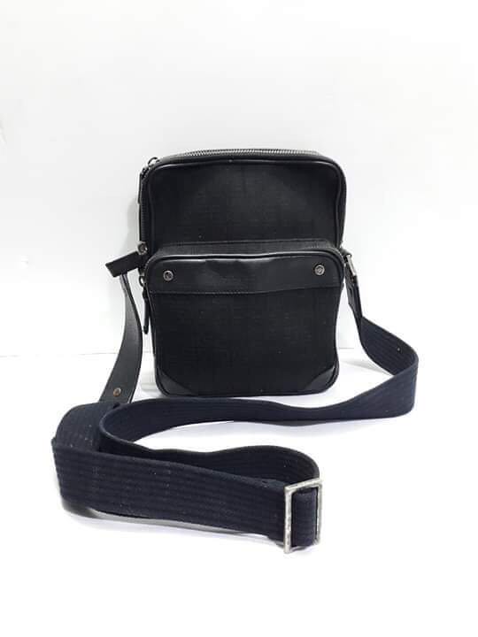 givenchy sling bag men