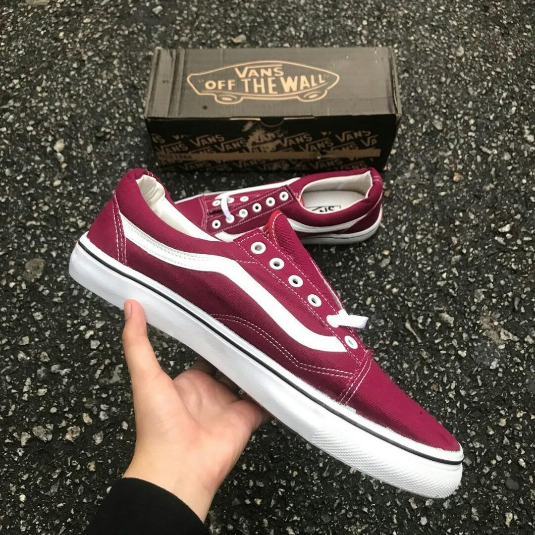 kasut vans maroon