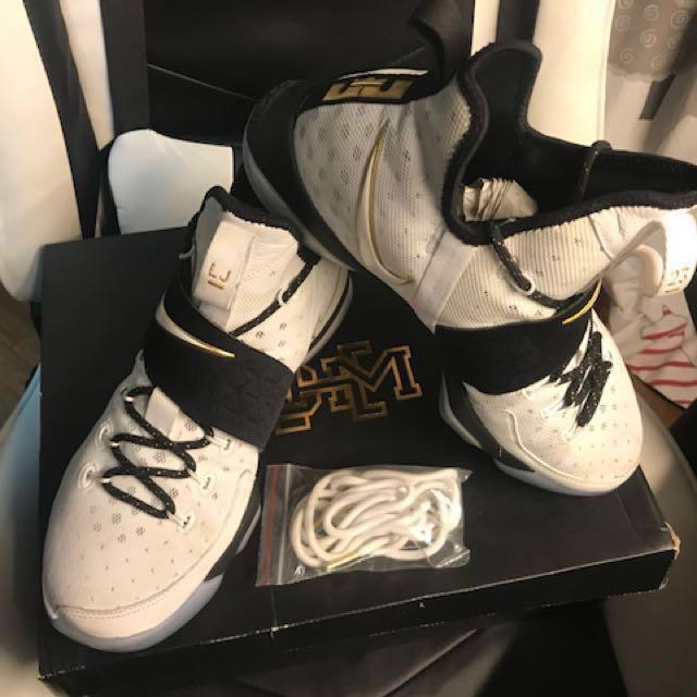 Bhm hot sale lebron 14