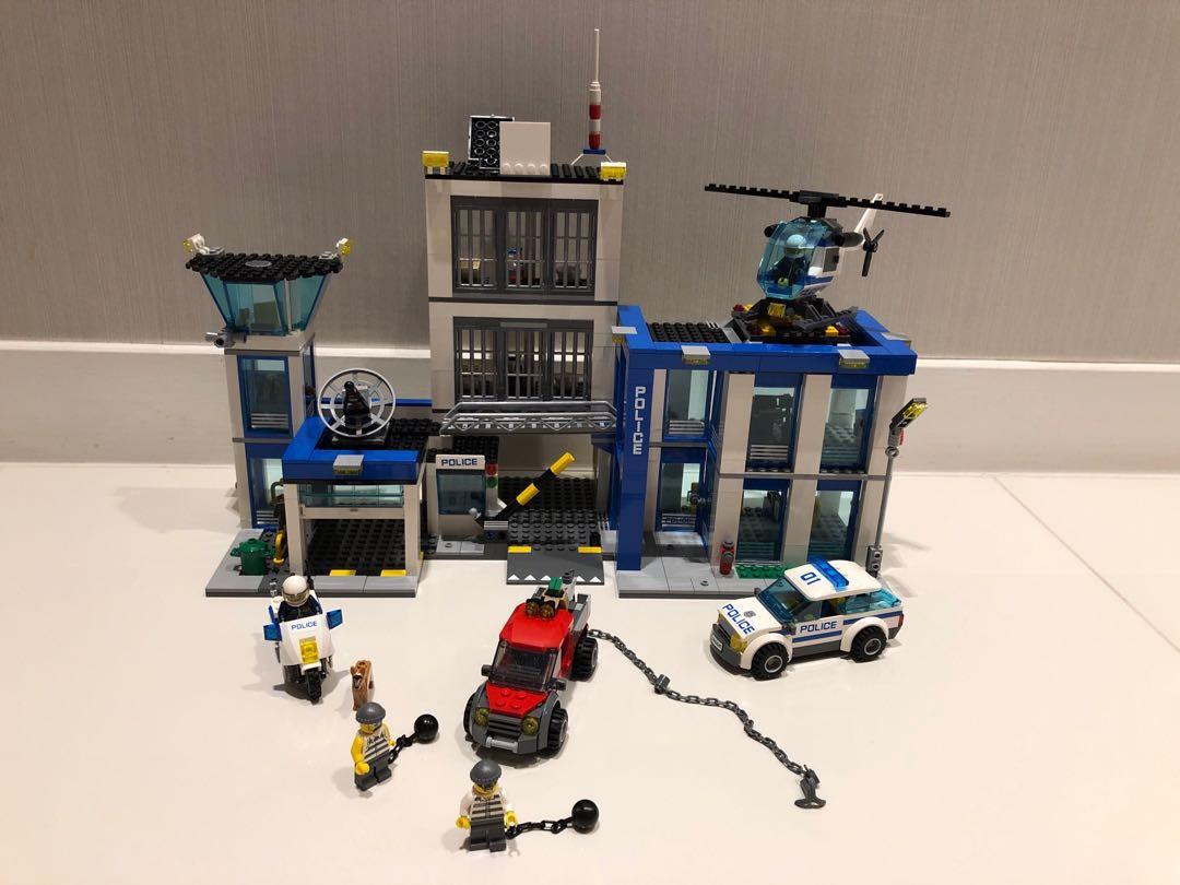 Clearance Lego City Police Station 60047 Toys Games Bricks Figurines On Carousell