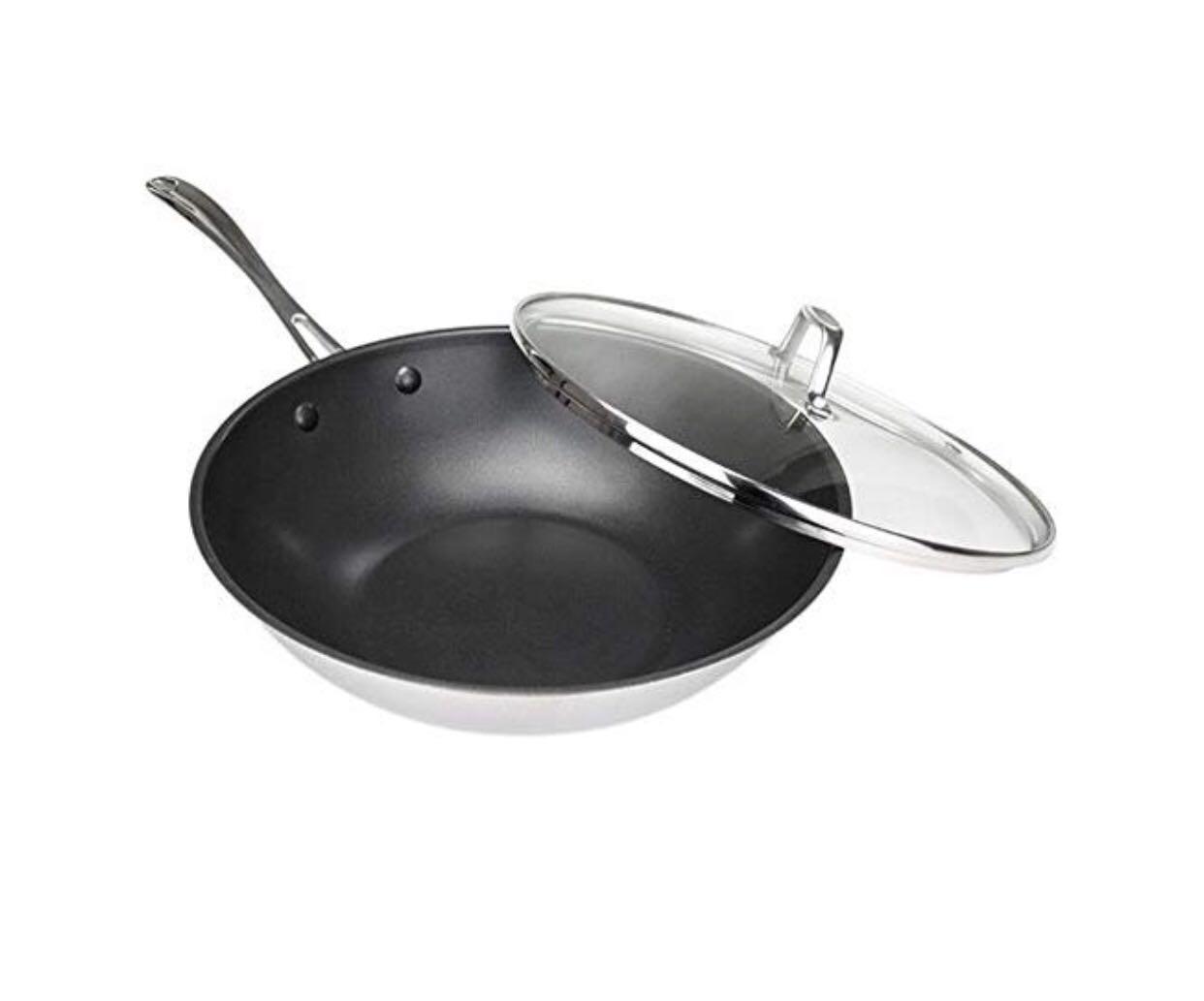Royal Vkb Stir Fry Pan With Lid 28cm Brand New Home Appliances Kitchenware On Carousell