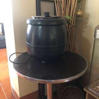 Electric Soup Cooker/Warmer (around 9-10Liters)
