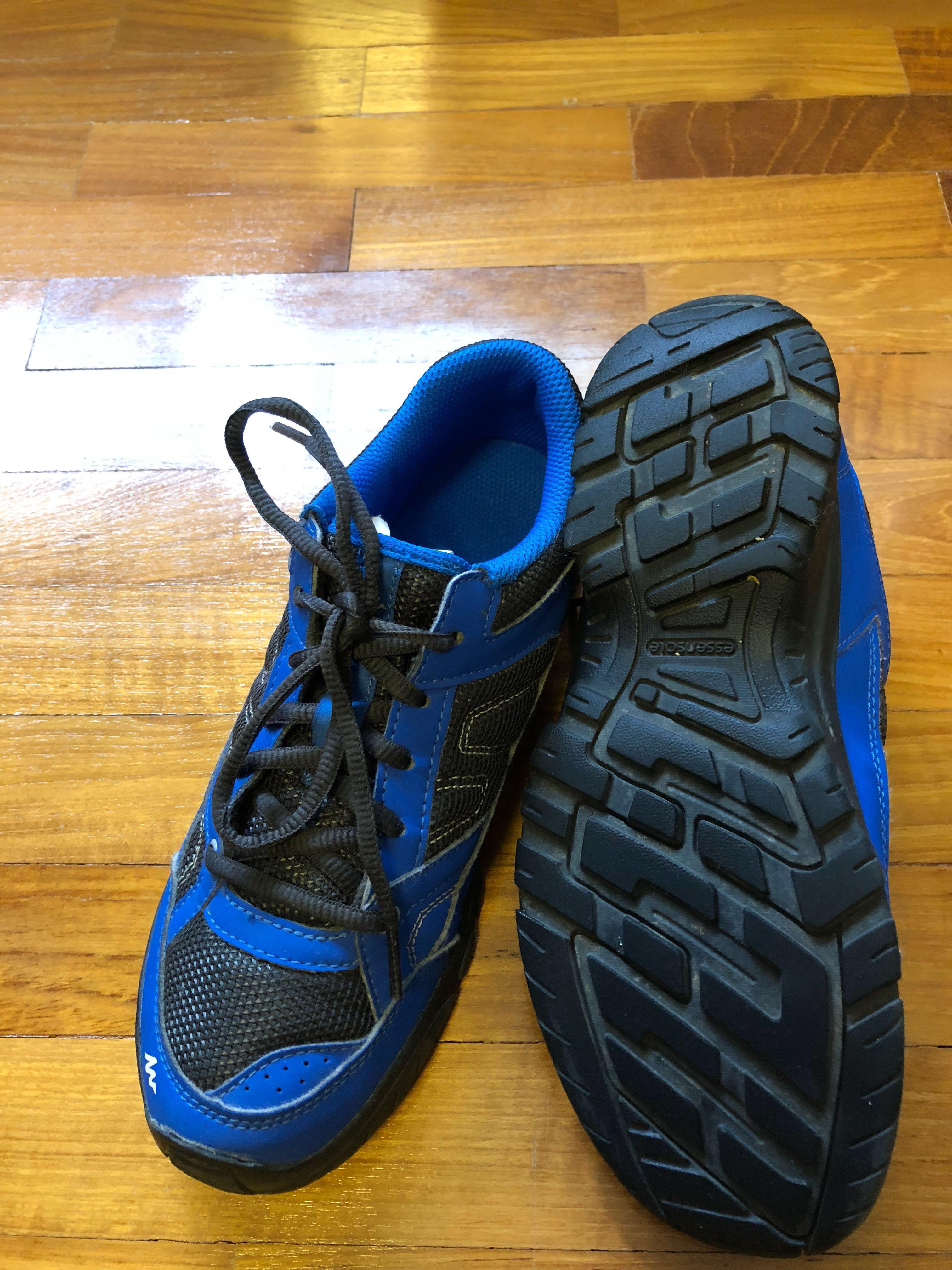Boys hiking shoes Decathlon size UK 3 