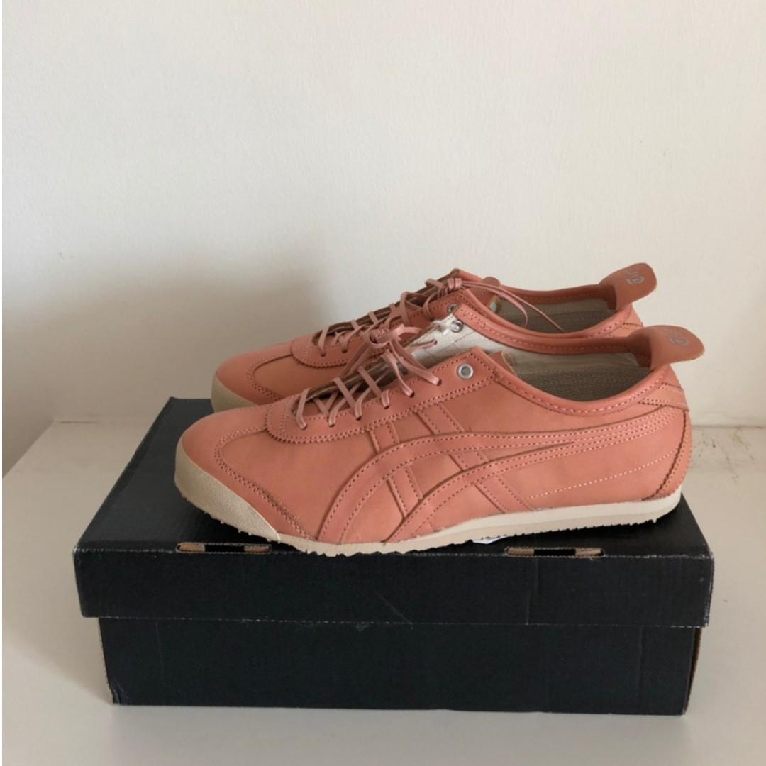 onitsuka sakura edition