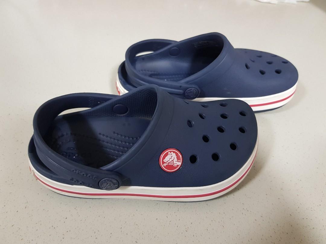 crocs kids shoe size