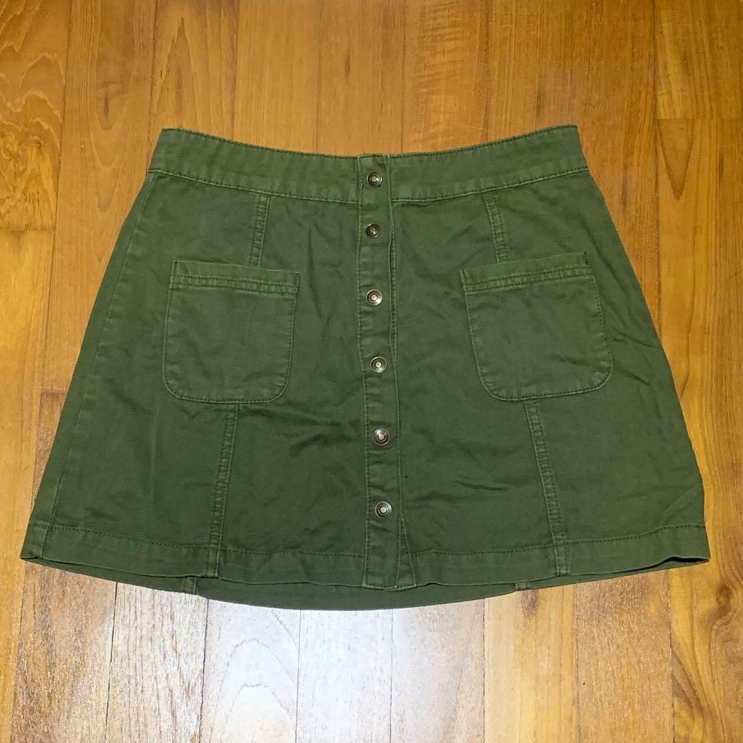 Army green skirt forever 21 deals