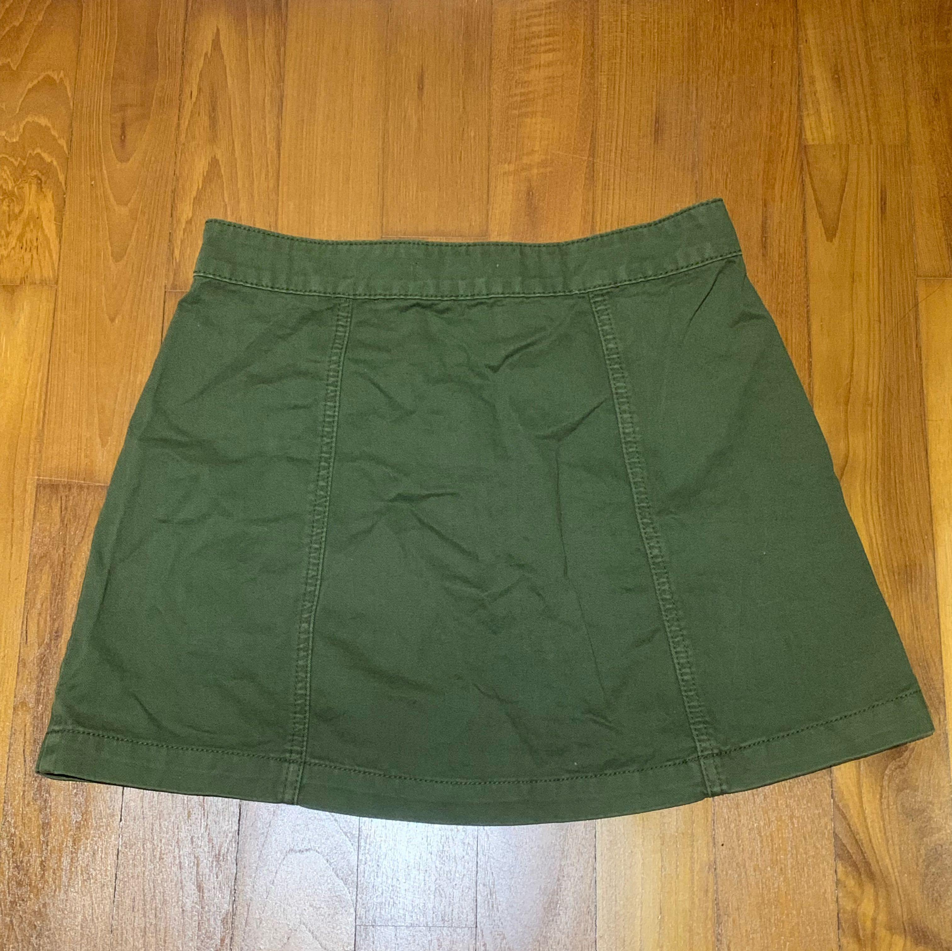 Forever 21 Army Green Button Skirt Women s Fashion Bottoms Skirts on Carousell