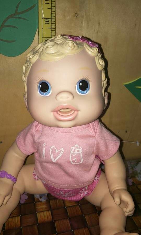 2009 hasbro baby 2025 alive