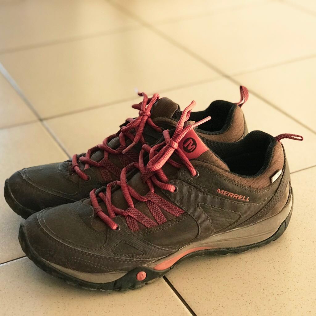 Genuine Merrell Azura Lapis Waterproof Hiking Shoes Women s