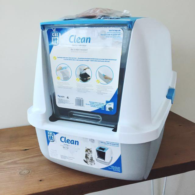 Hagen Catit Hooded Litter Box Blue Pet Supplies For Cats Cat Accessories On Carousell