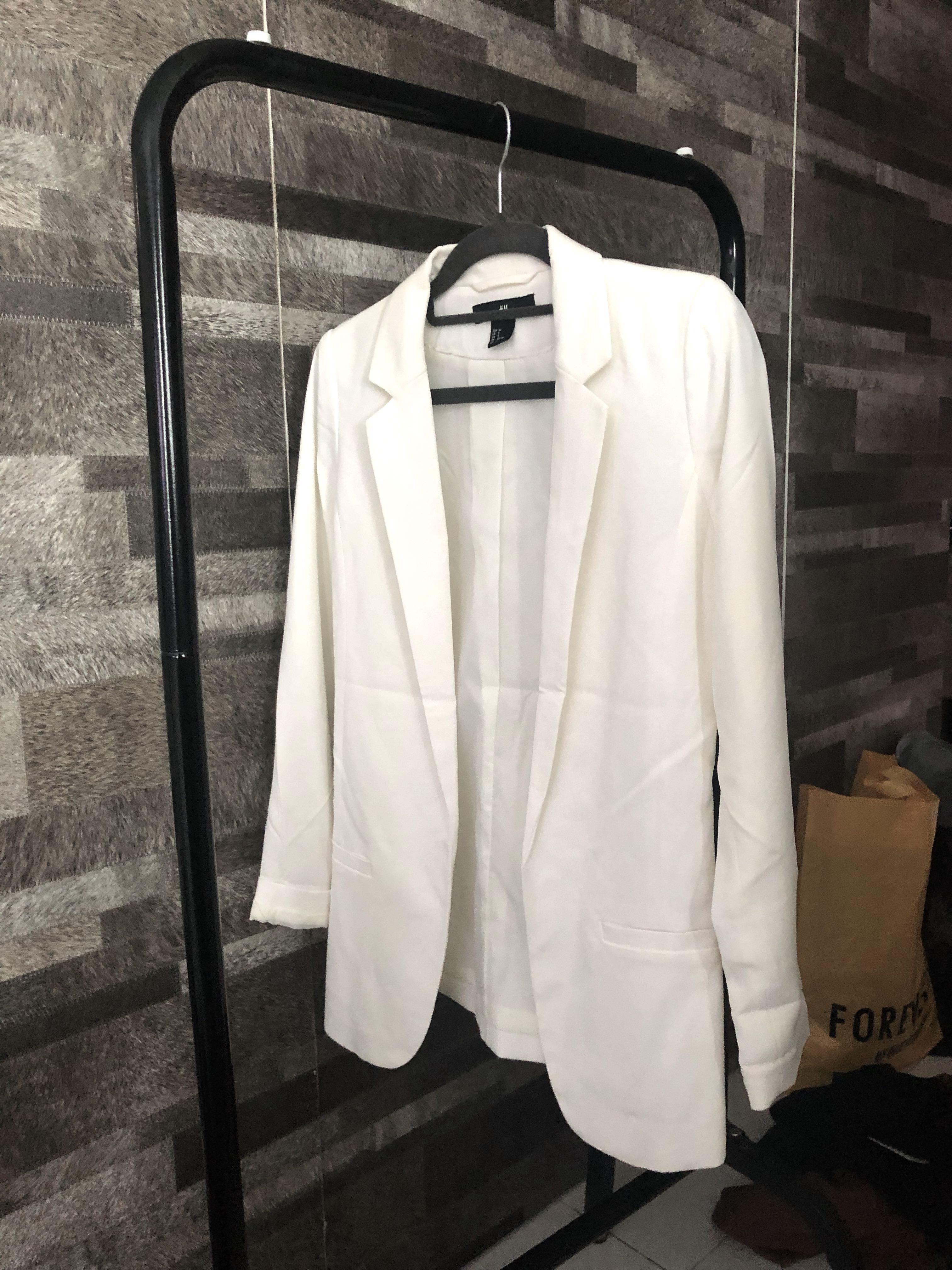H&m white outlet blazer