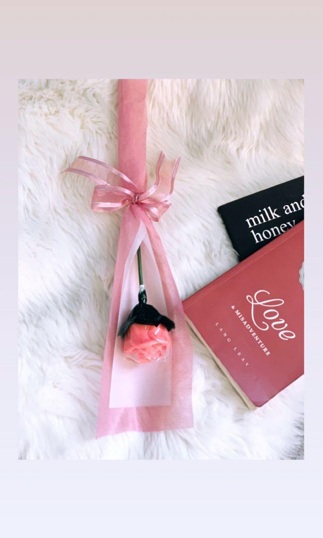 Large Pastillas (Category: Spice & Seasoning) located in Bacoor. Submitted by annmaliksi (Listing ID 213153168, Image 3). Description: Valentine’s day is just around the corner. Say “I love you” with our Flower Pastillas. Try something new. Try something magical ♥️ Perfect pang regalo kahit kanino. Mura na, masarap pa! ❤️❤️.