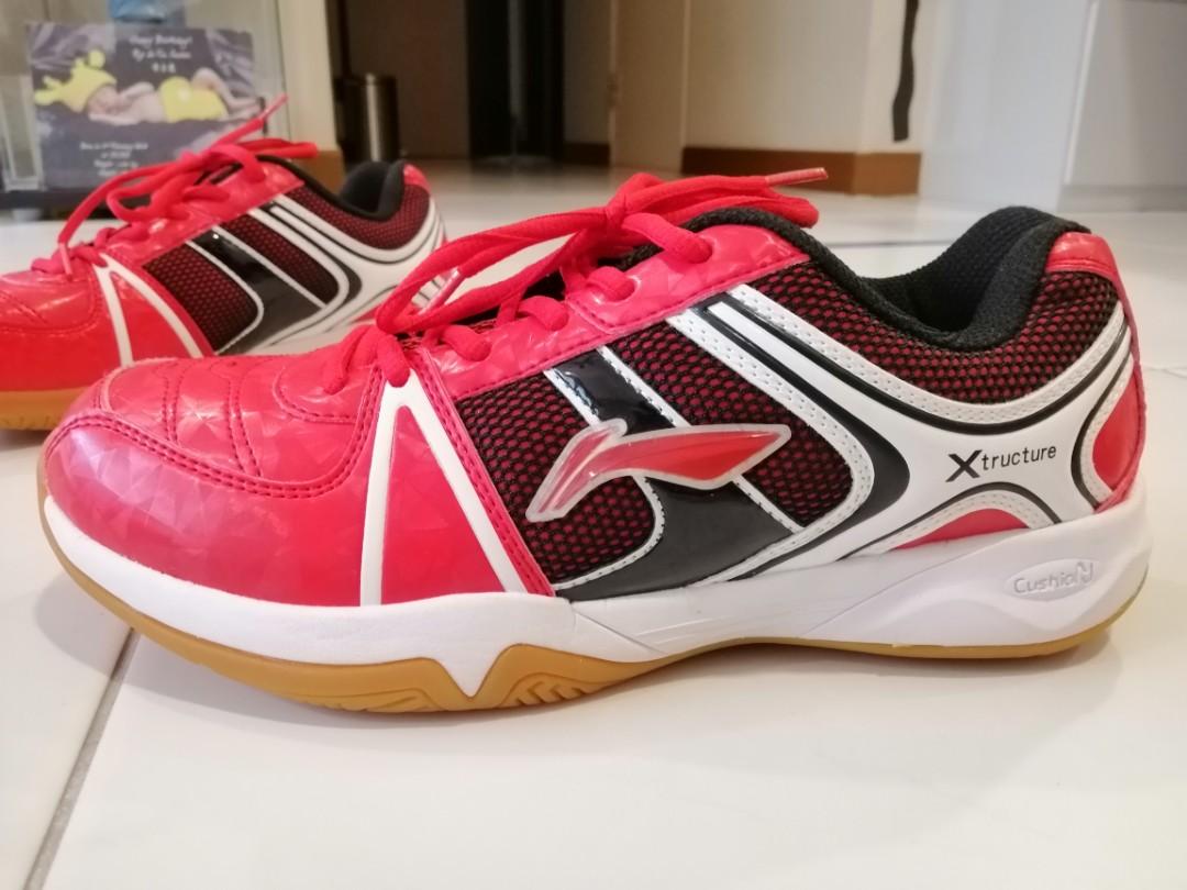 Lining xtructure shoes store