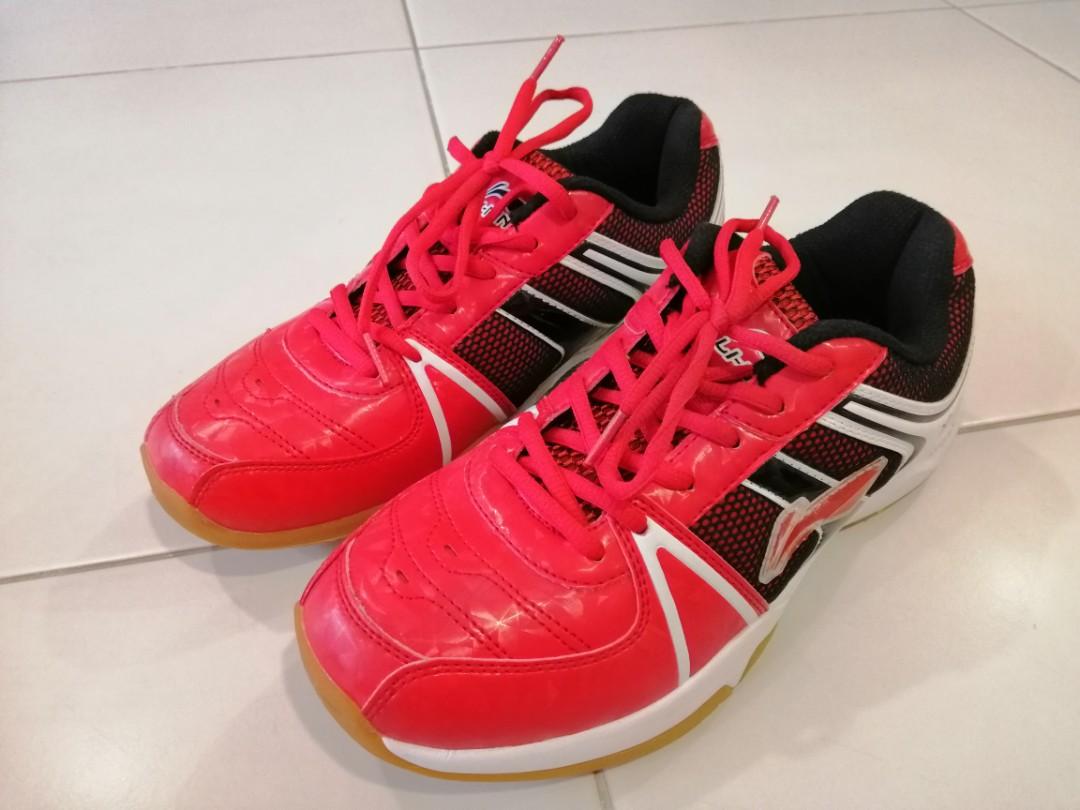 Li Ning Xtructure Court Shoes Women s Fashion Footwear Sneakers on Carousell