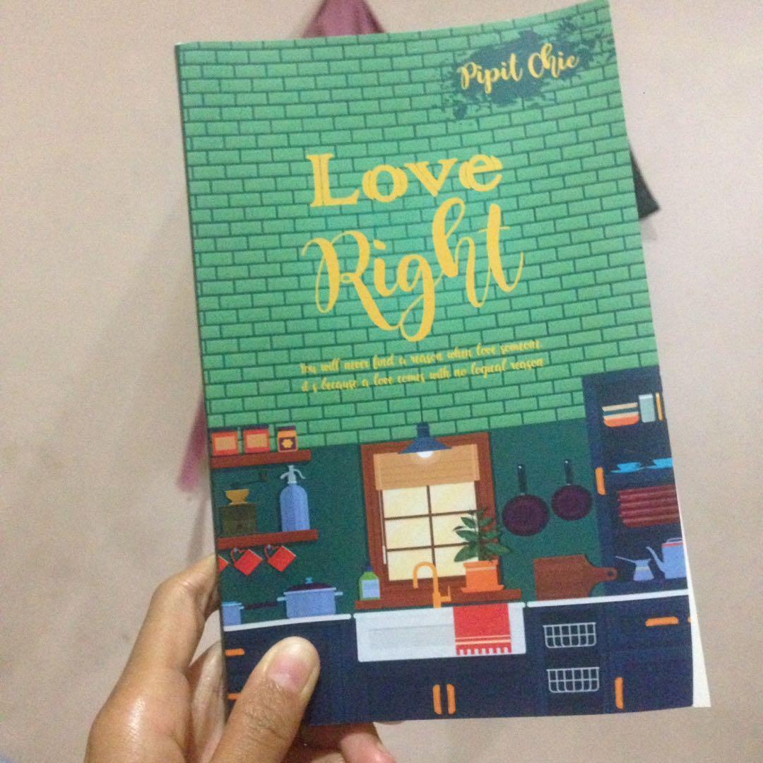 Love right karya Pipit chie, Buku & Alat Tulis, Majalah & Lainnya di Carousell