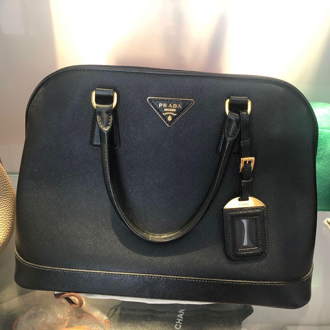 gumtree prada bag