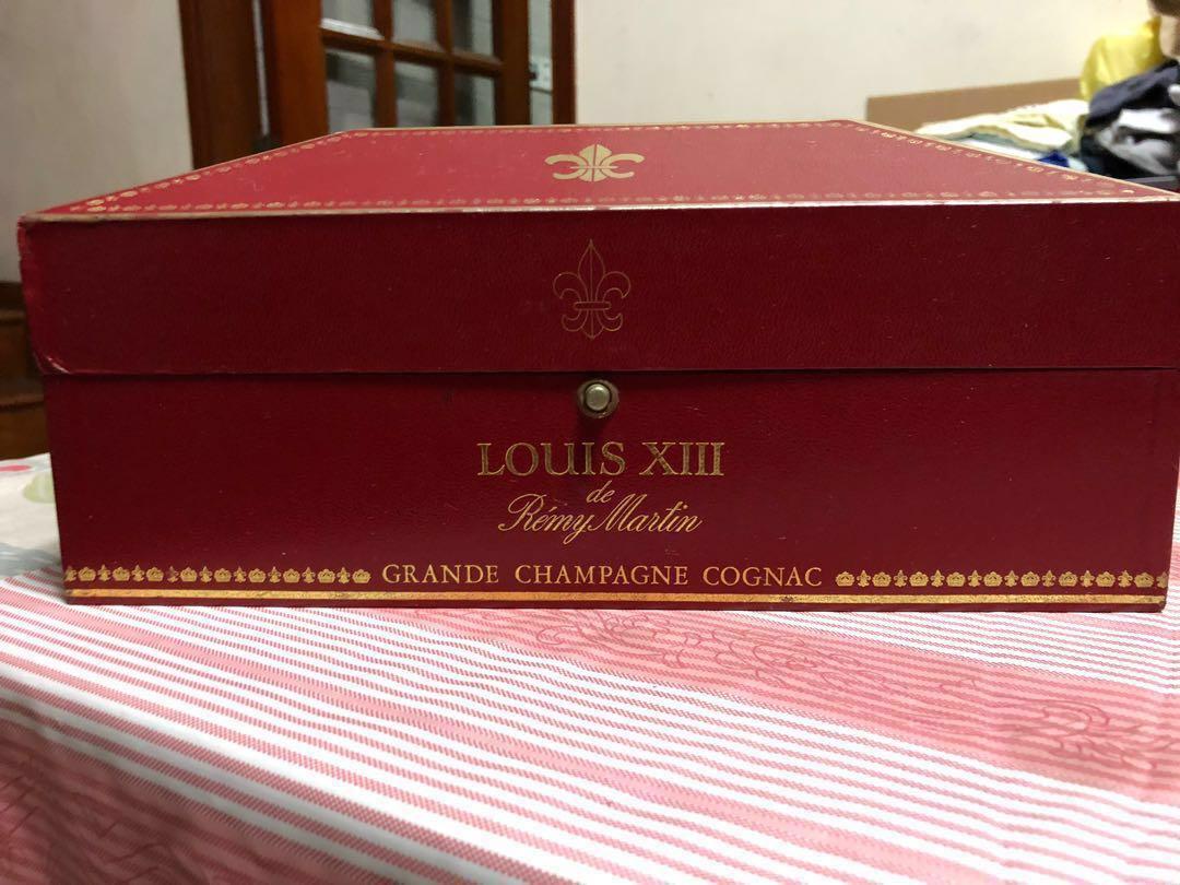 Cognac-REMY MARTIN - LOUIS XIII - 1938 (without original box) - Clos des  Millésimes - Rare wines and great vintages